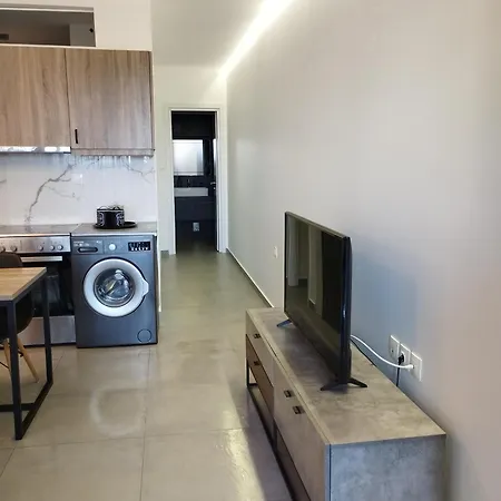 Apartment Heaven *